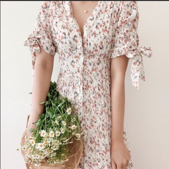 Breath of Youth Dresses & Skirts - Breath of Youth Dresses and Outfits in S